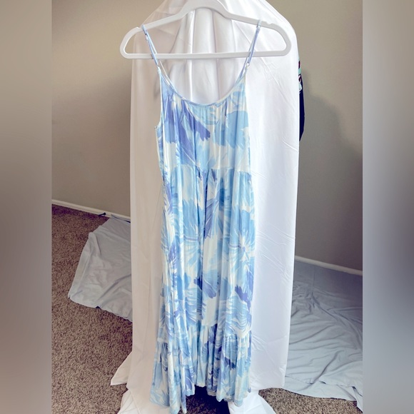 Z Supply Lido Watercolor Maxi Dress W/ Pockets - Picture 6 of 8